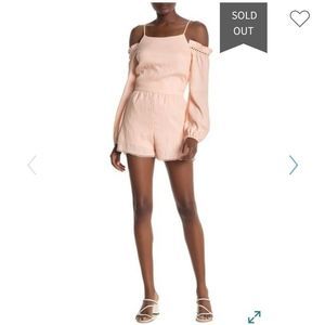 J.O.A. Blush Pink Woven Cold Shoulder Romper XS
